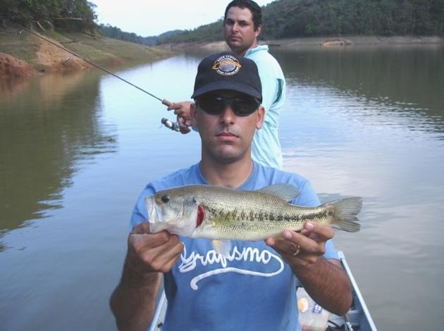 Bass em represa de Minas Gerais